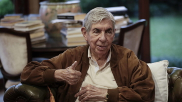 Óscar Arias